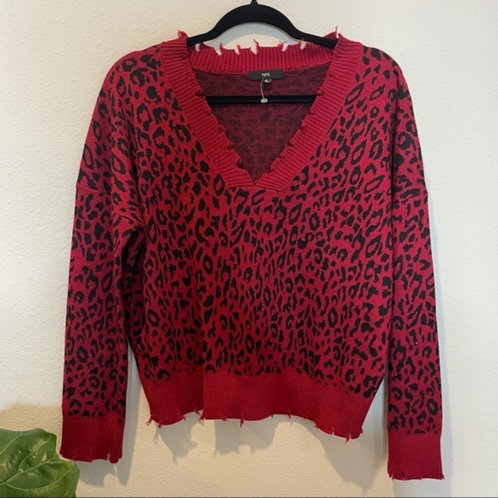 FATE Womens Distressed Leopard Sweater Red Black